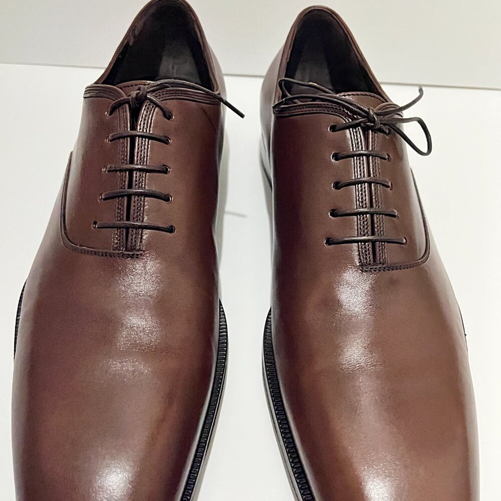 Brown Salvatore Ferragamo Dress Shoe - Picture 2 of 8